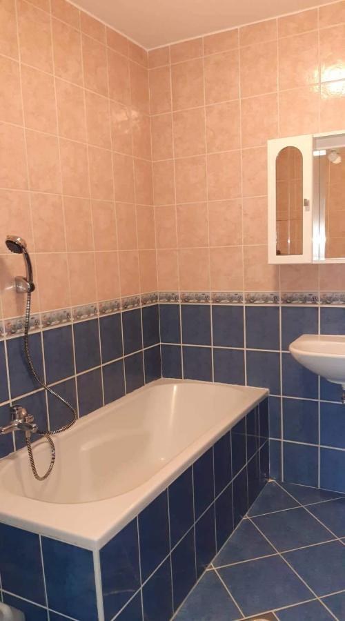 Elizabet Apartman A Belvarosban 자바스 외부 사진