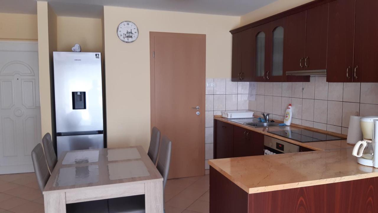 Elizabet Apartman A Belvarosban 자바스 외부 사진